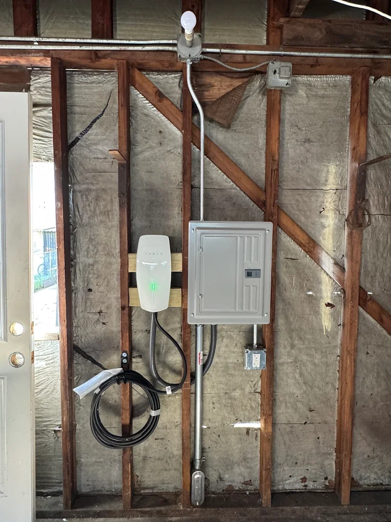 Tesla Powerwall & Battery Storage